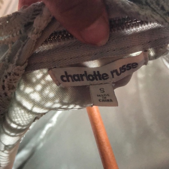 Olive green dress - Picture 7 of 8